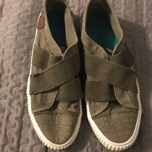 Green Blowfish Shoes